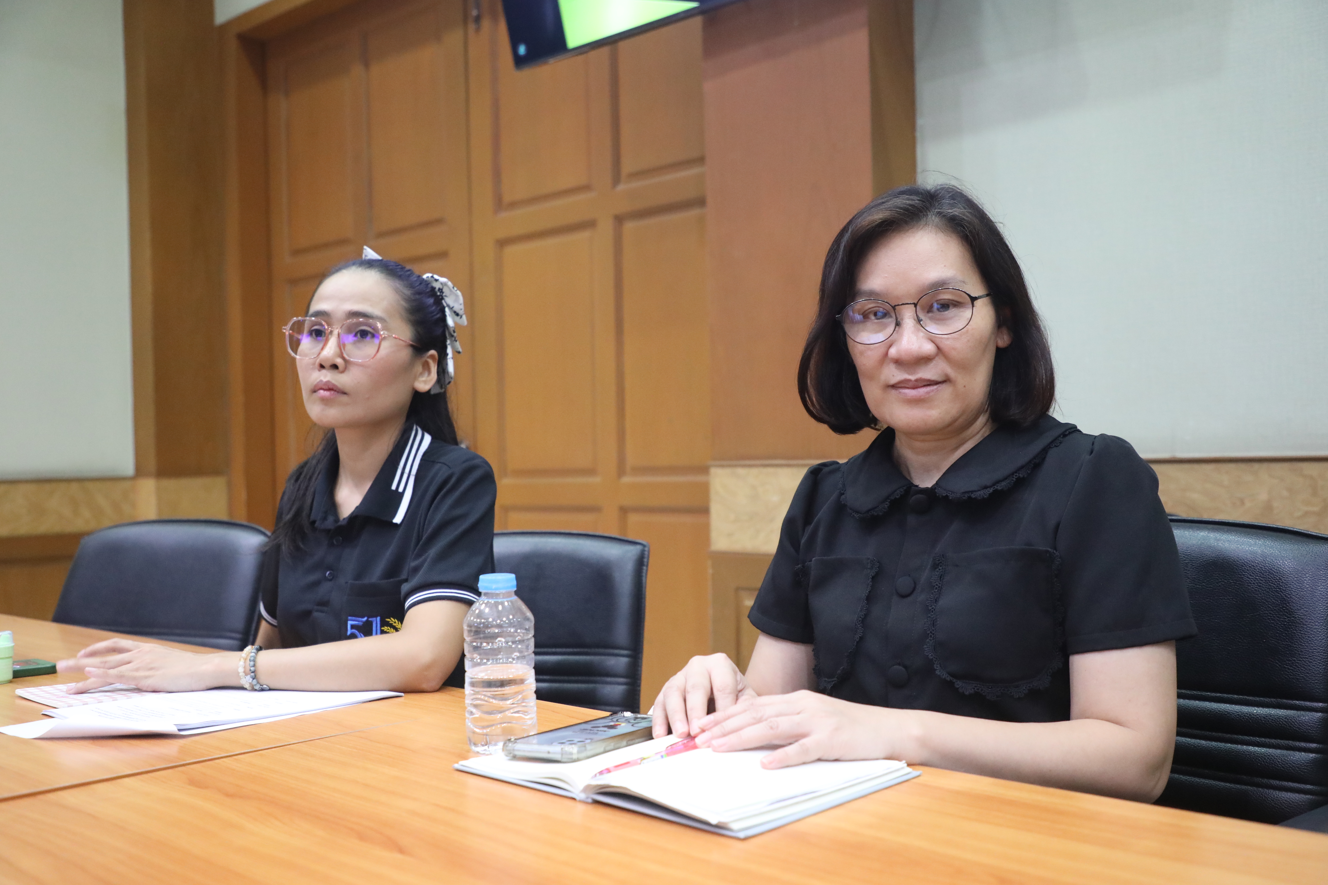 title - ส.ป.ก. ประชุม คกก. ดำเนินการจัดพิธีประกาศเกียรติคุณ ผู้เกษียณอายุราชการ สำนักงานการปฏิรูปที่ดินเพื่อเกษตรกรรม ประจำปีงบประมาณ พ.ศ. 2569 ครั้งที่ 1/2569